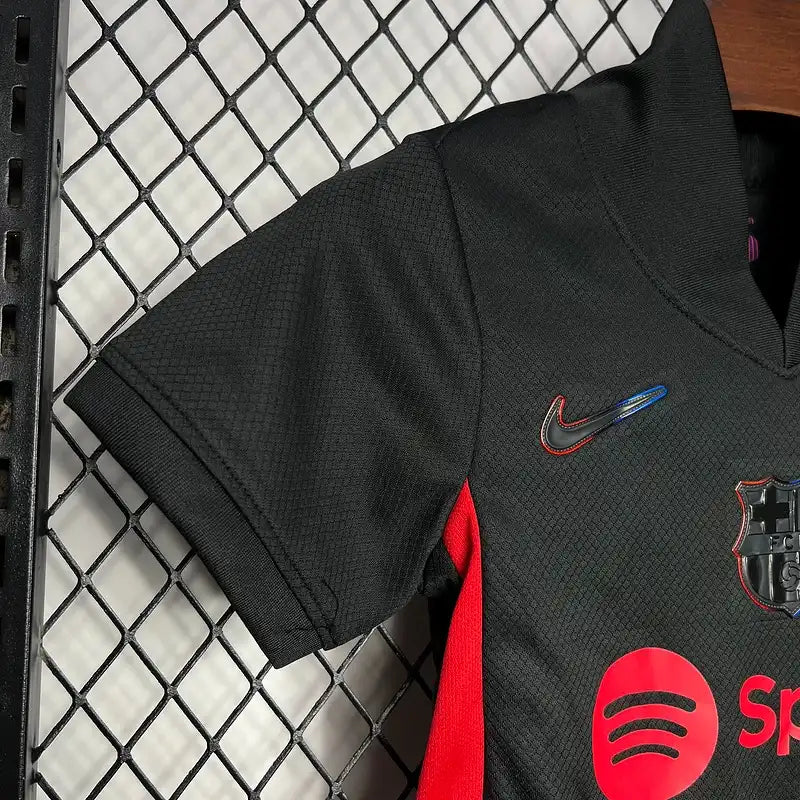 Barcelona Away 24/25 Kids Home Kit Set