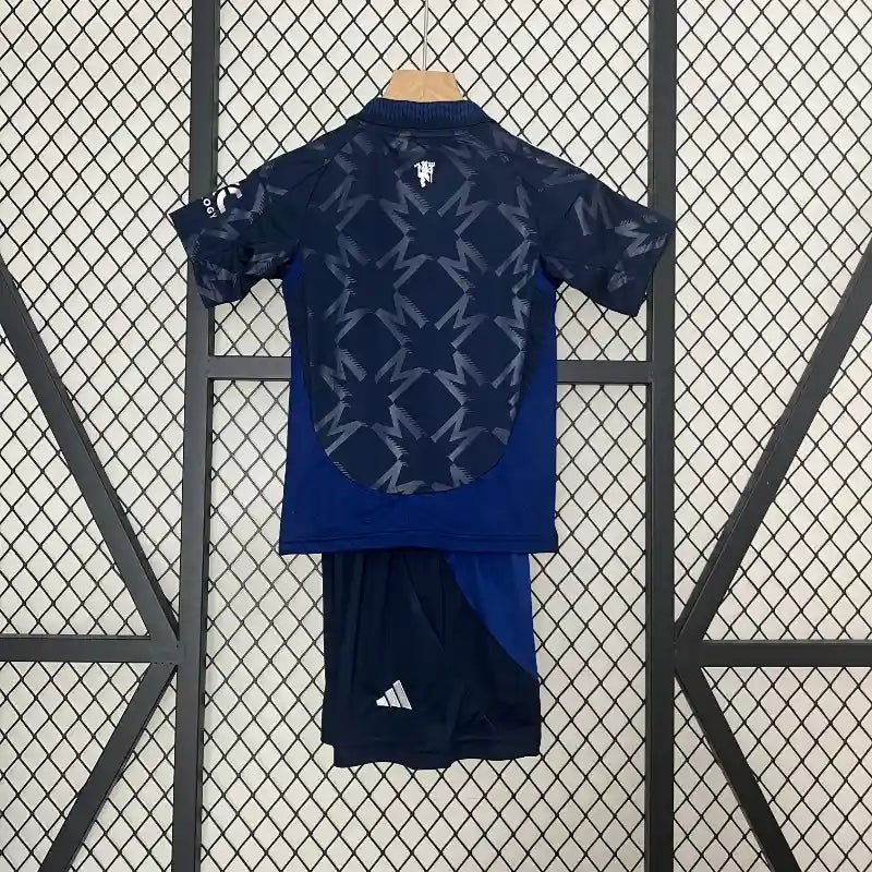 Manchester United 24/25 Kids Away Kit Set